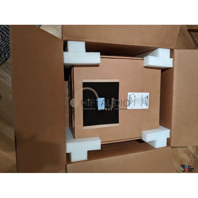 McIntosh MP1100 2-Channel Vacuum Tube Phono Preamplifier