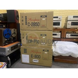 Accuphase C2850 Stereo Preamplifier