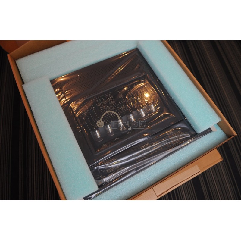 McIntosh C2700 Tube Preamplifier